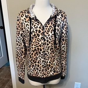 PINK Victoria’s Secret Cheetah Print Zip up Hoodie Size M NWT